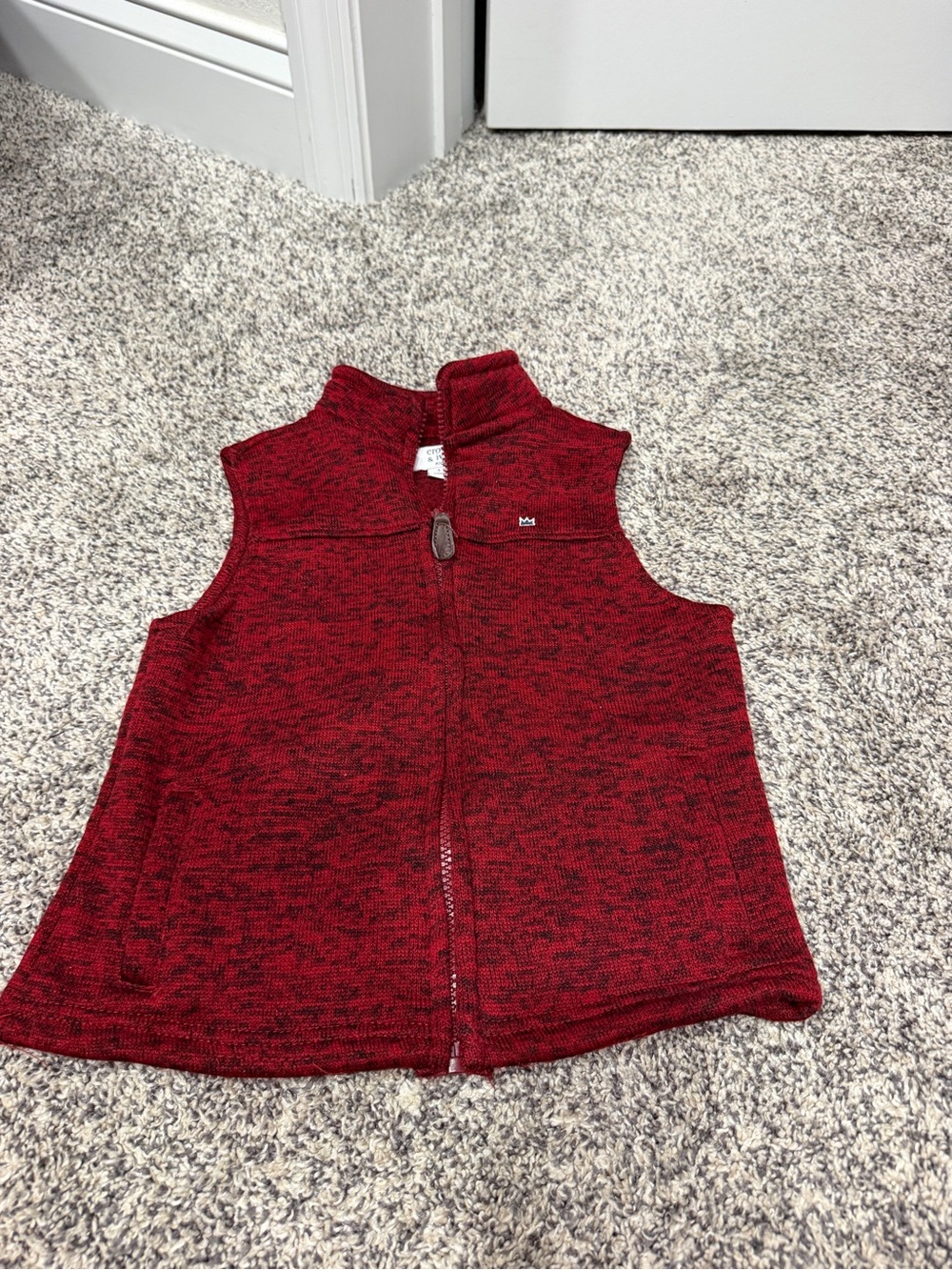 Boys Crown And Ivy Red Vest Size 5